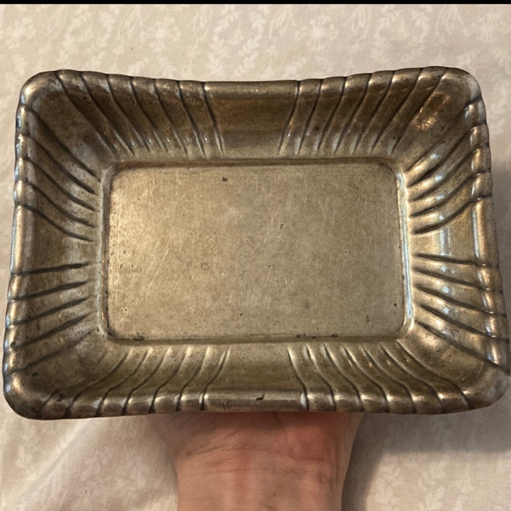 SOLID sterling silver 1930-1940s nut tray ! (125 grams of STERLING SILVER)
